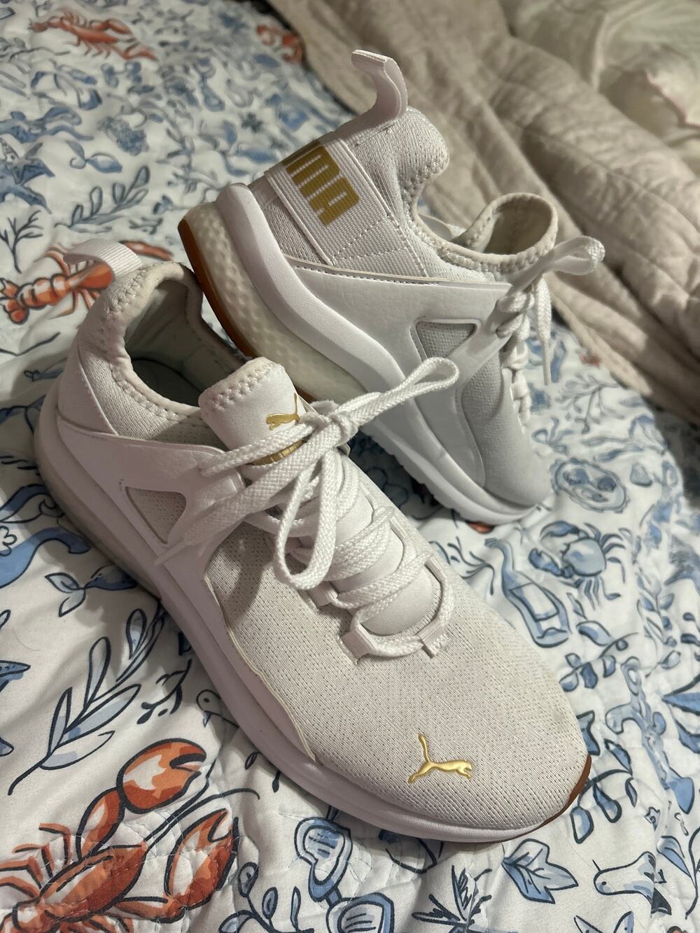 PUMA Softride Sophia Women’s Running Shoes White Gold Gum Sole Size 8.5